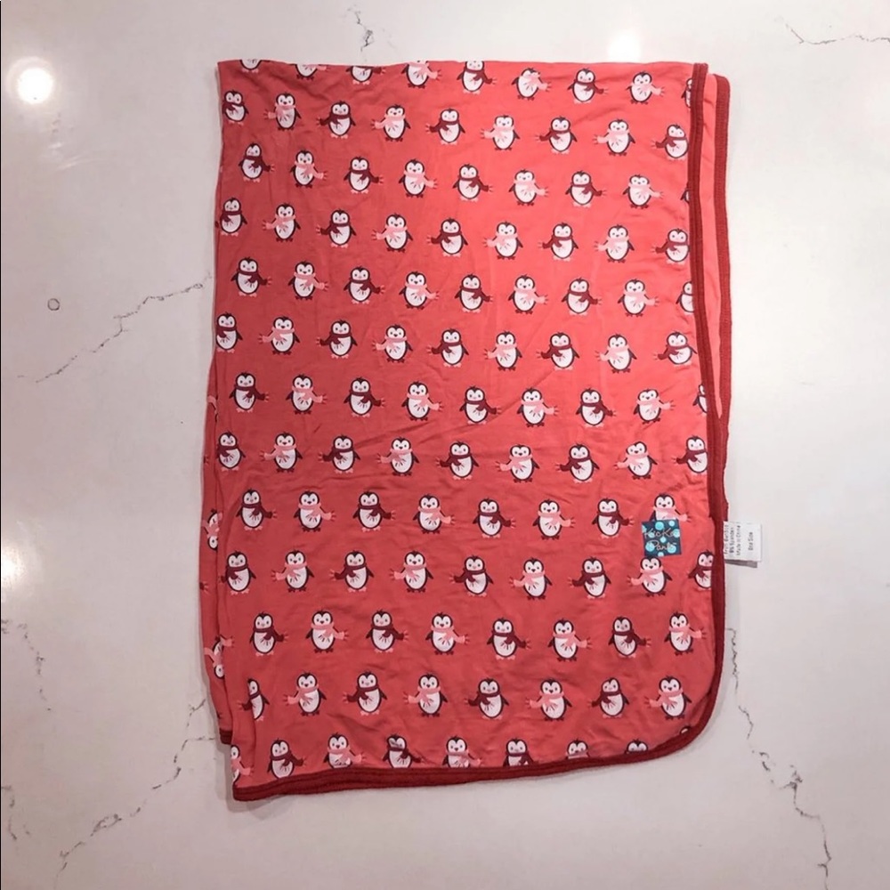 HTF KICKEE PANTS WINTER ROSE PENGUIN BLANKET